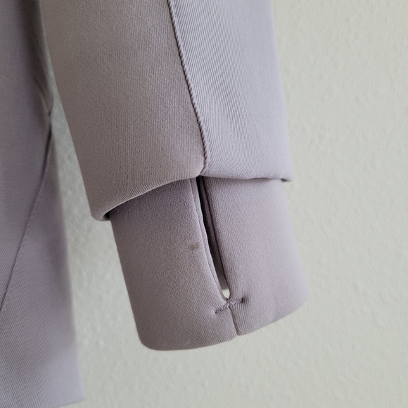 Lululemon Like A Glove Jacket, Dark Chrome Size 4 - Picture 9 of 9